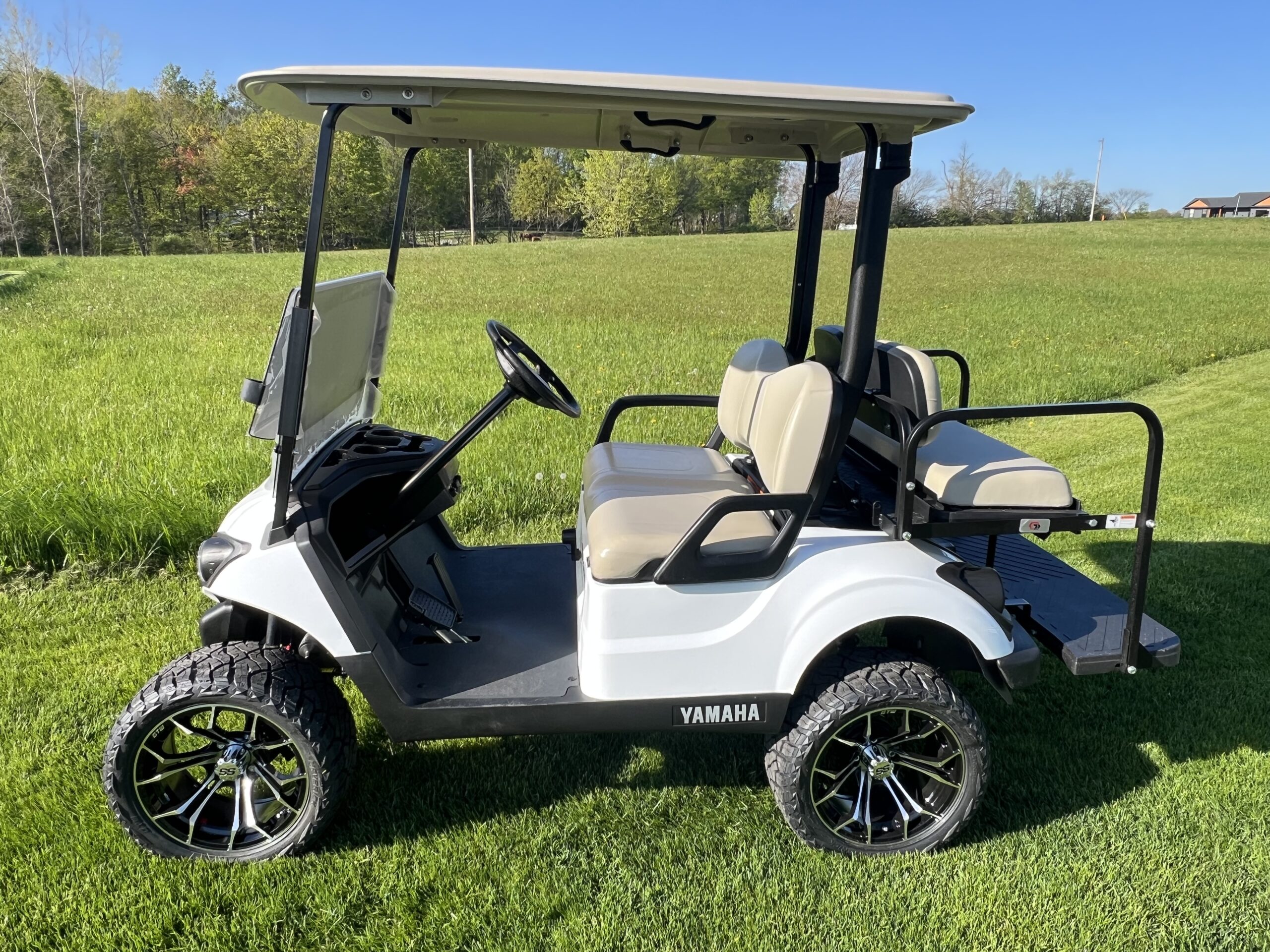 2021 Yamaha Gas Golf Cart