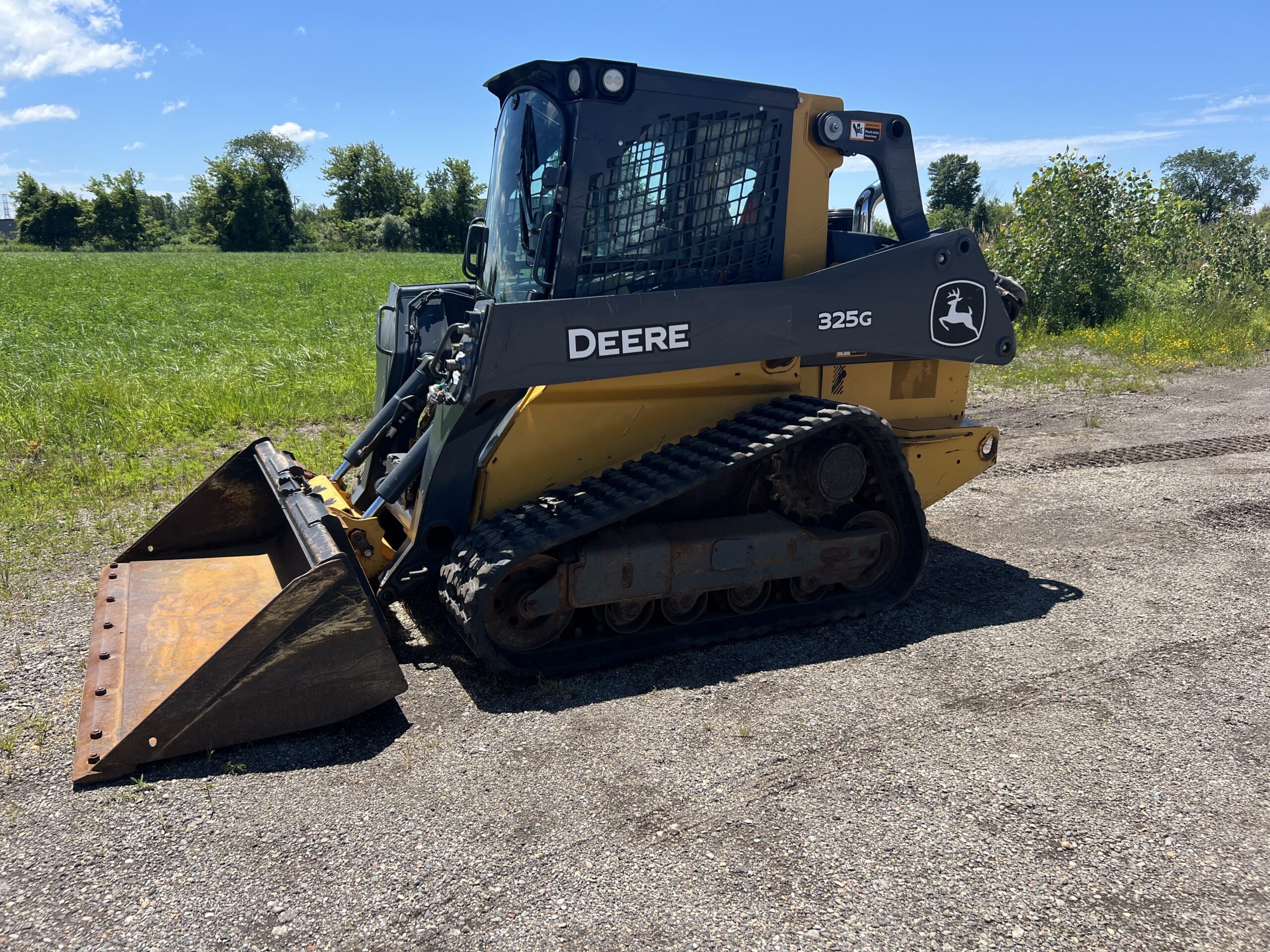 John Deere 325G’s